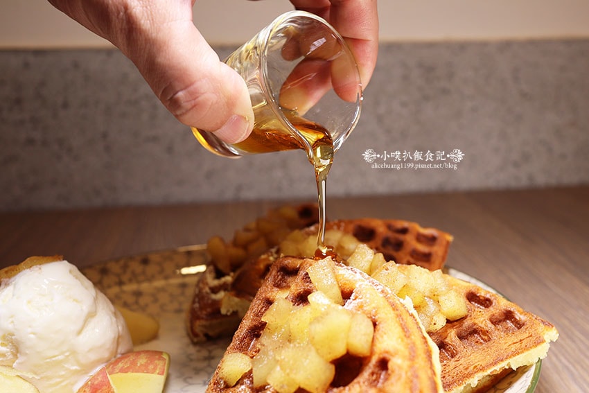 IMG_0528.jpg IMG_0528.jpg