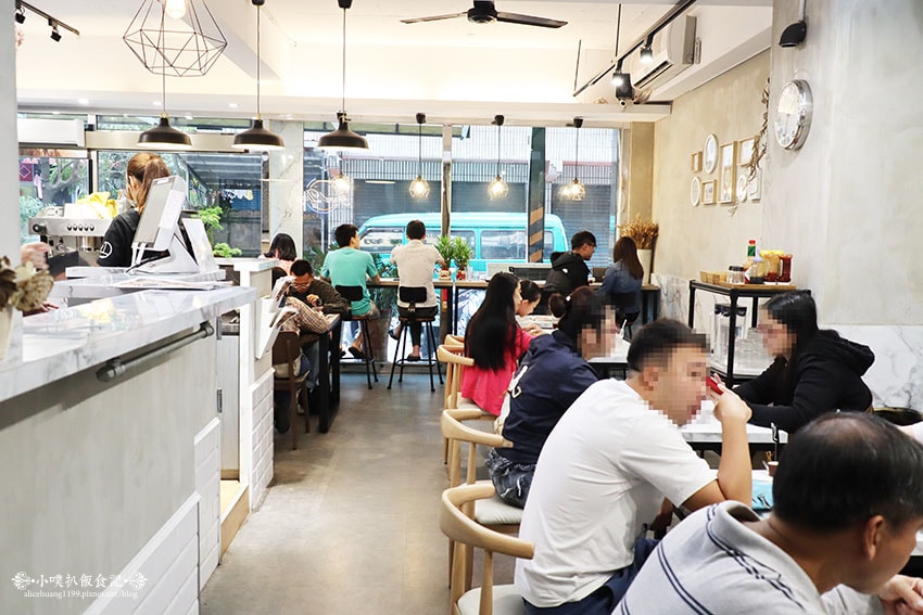 IMG_1166.jpg IMG_1166.jpg