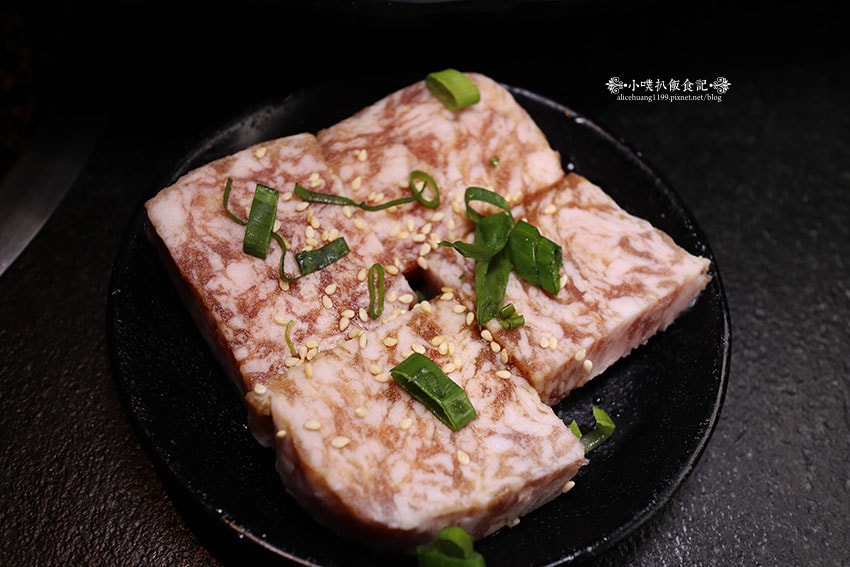 IMG_2433.jpg IMG_2433.jpg