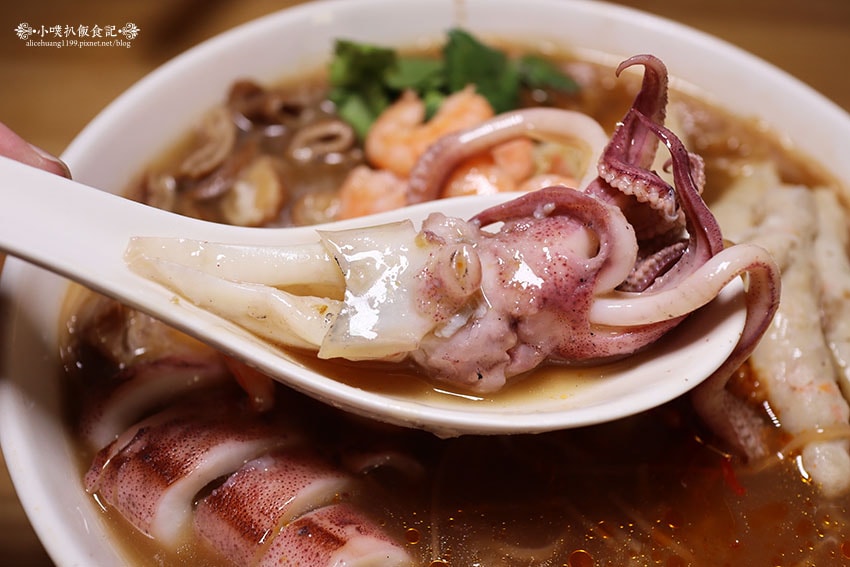 IMG_2702.jpg IMG_2702.jpg