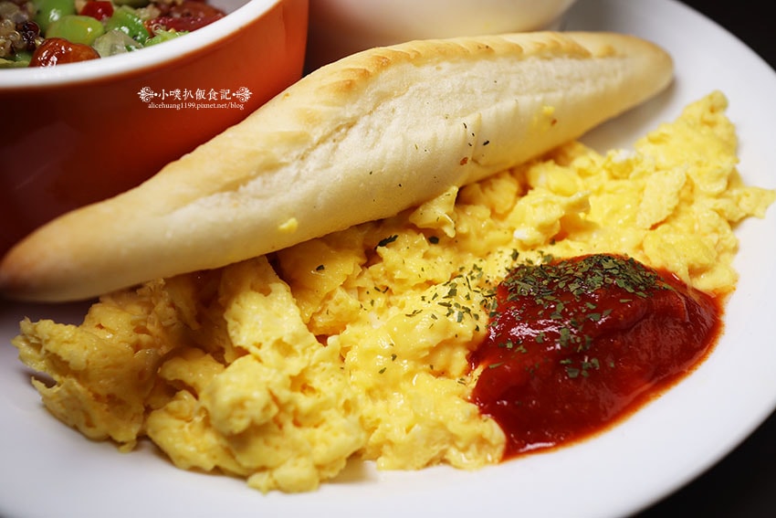 IMG_3158.jpg IMG_3158.jpg