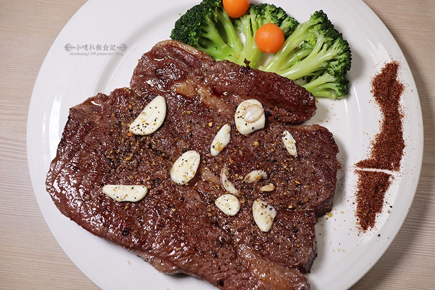 IMG_3374.jpg IMG_3374.jpg