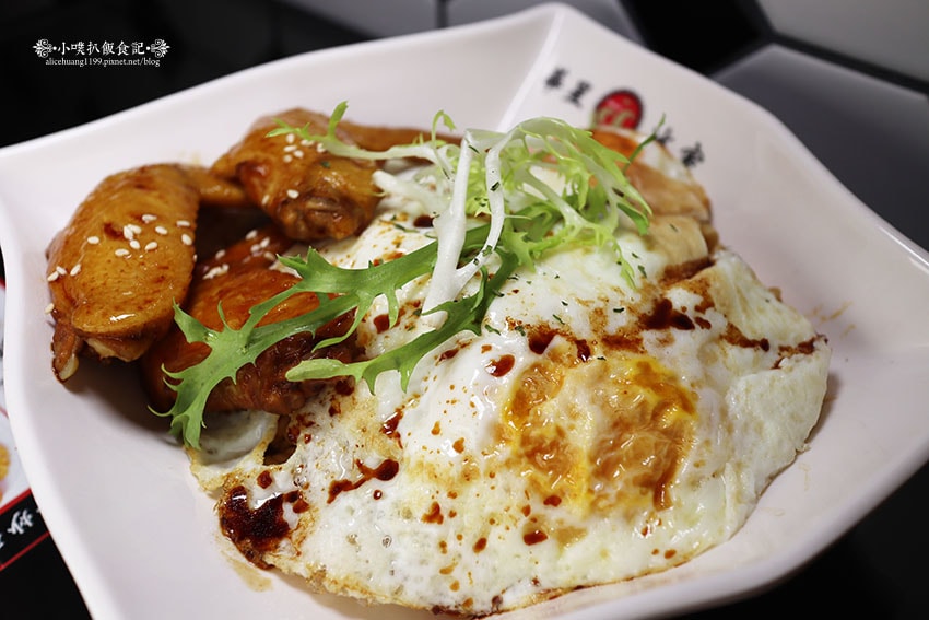 IMG_4051.jpg IMG_4051.jpg