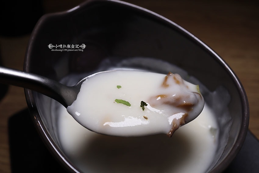 IMG_4261.jpg IMG_4261.jpg