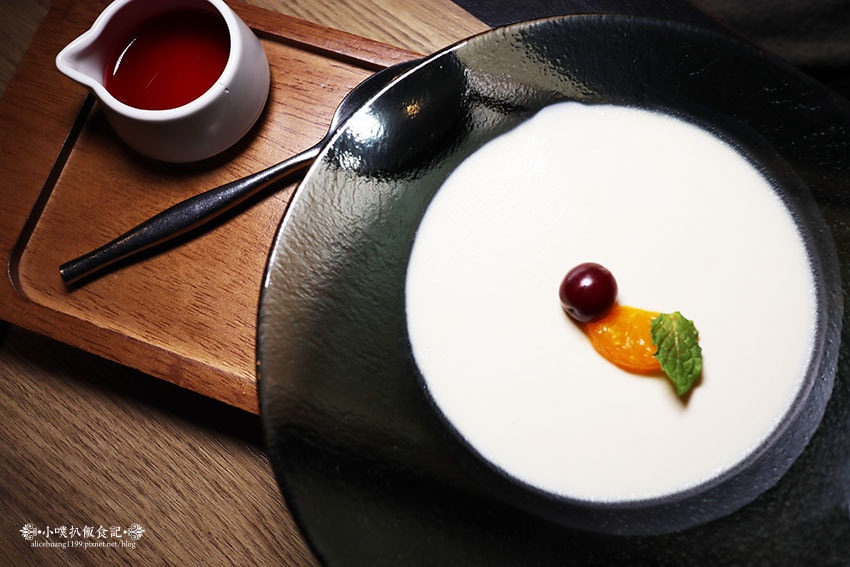 IMG_4301.jpg IMG_4301.jpg