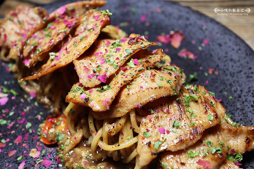 IMG_4831.jpg IMG_4831.jpg