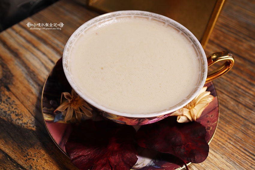 IMG_4900.jpg IMG_4900.jpg