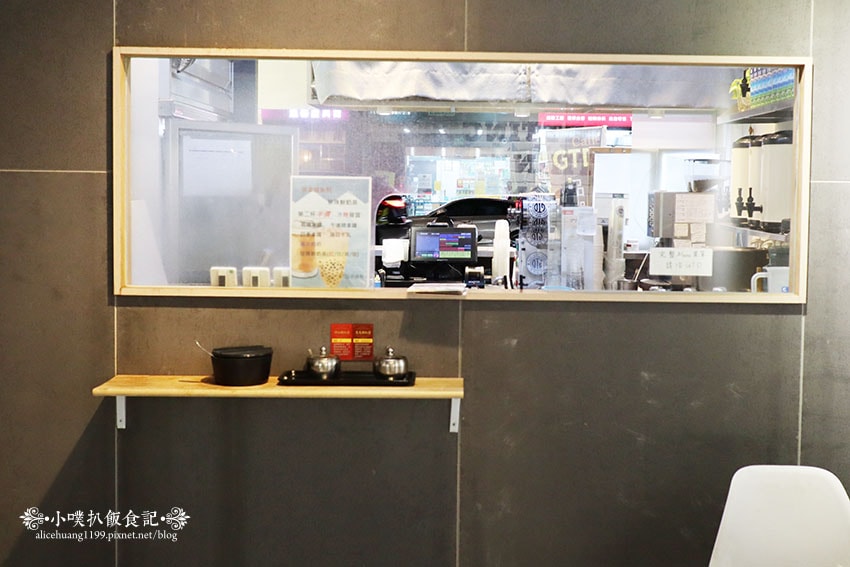 IMG_5451.jpg IMG_5451.jpg