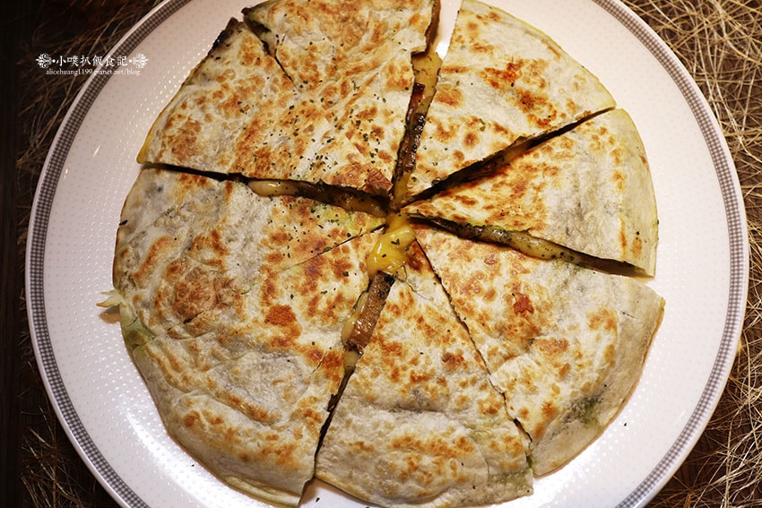 IMG_5790.jpg IMG_5790.jpg