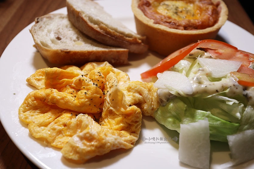 IMG_5879.jpg IMG_5879.jpg