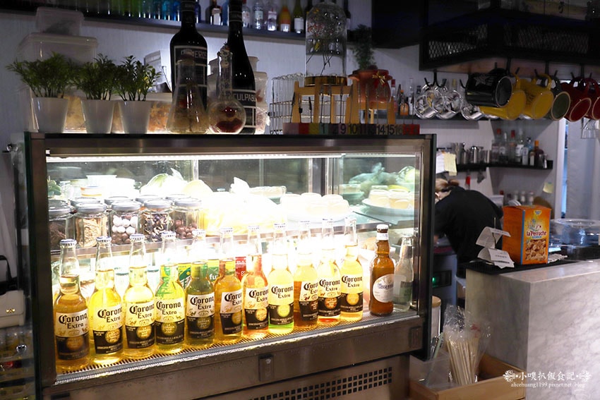 IMG_6875.jpg IMG_6875.jpg