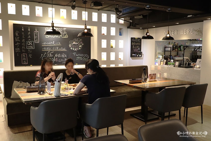 IMG_6872.jpg IMG_6872.jpg