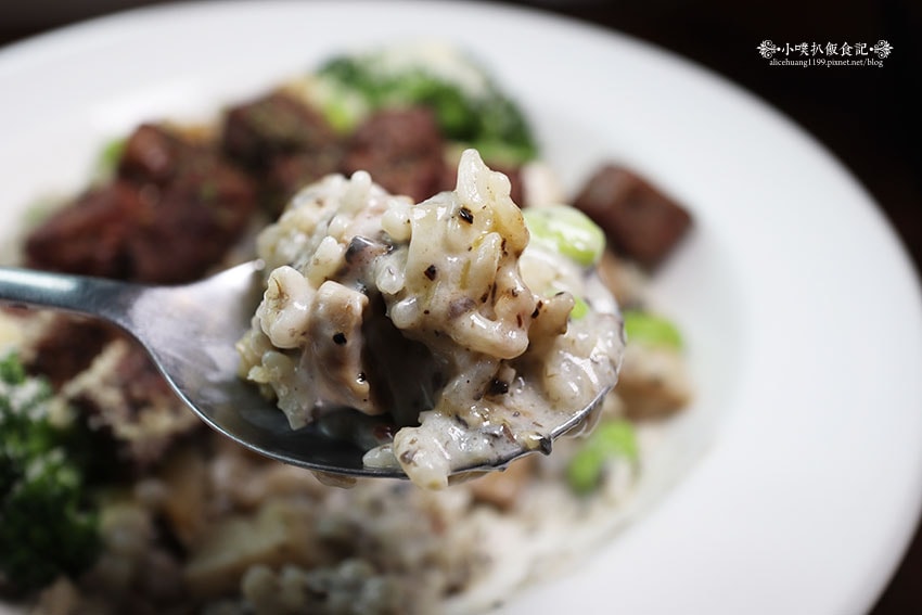 IMG_9840.jpg IMG_9840.jpg