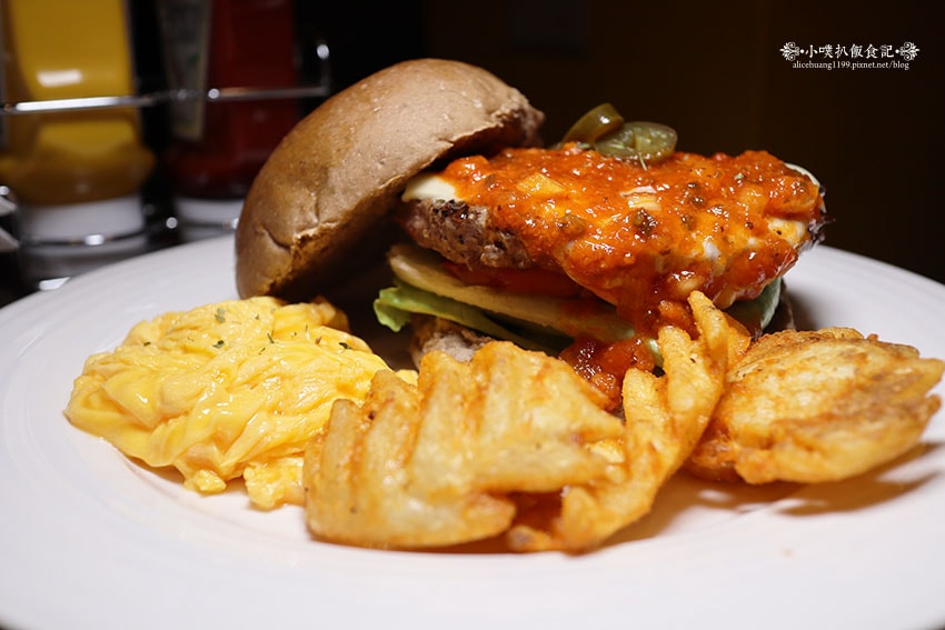 IMG_0490.jpg IMG_0490.jpg