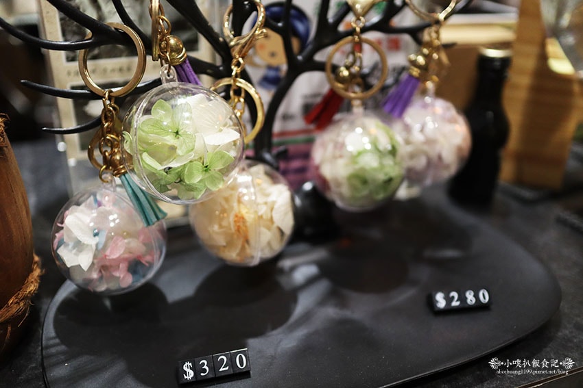 IMG_0892.jpg IMG_0892.jpg