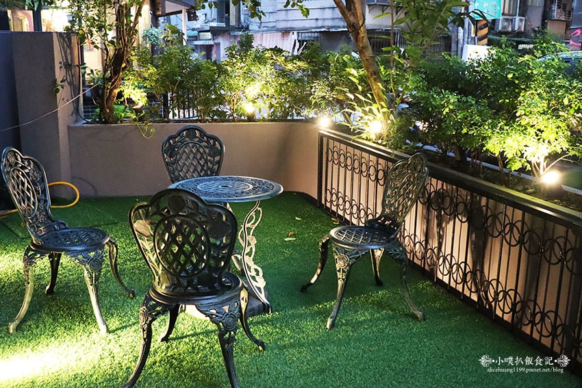 IMG_0971.jpg IMG_0971.jpg