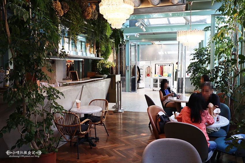 IMG_1637.jpg IMG_1637.jpg