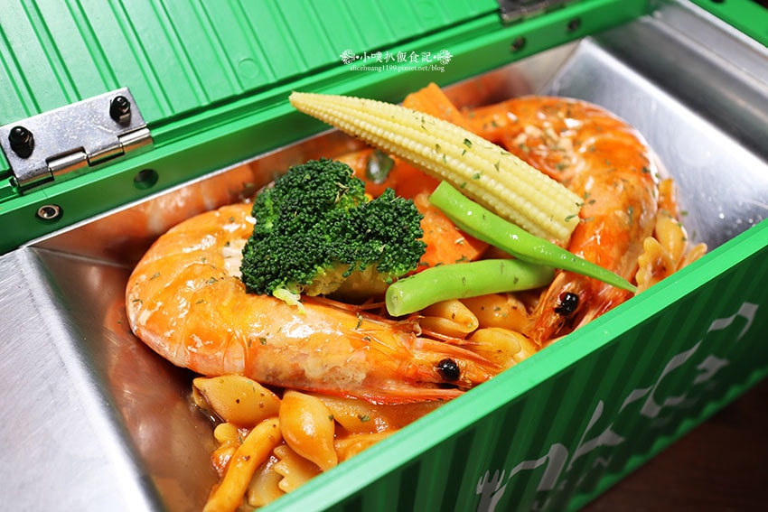 IMG_1210.jpg IMG_1210.jpg