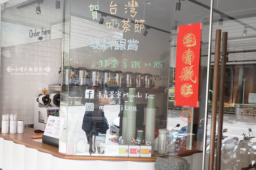 IMG_2103.jpg IMG_2103.jpg