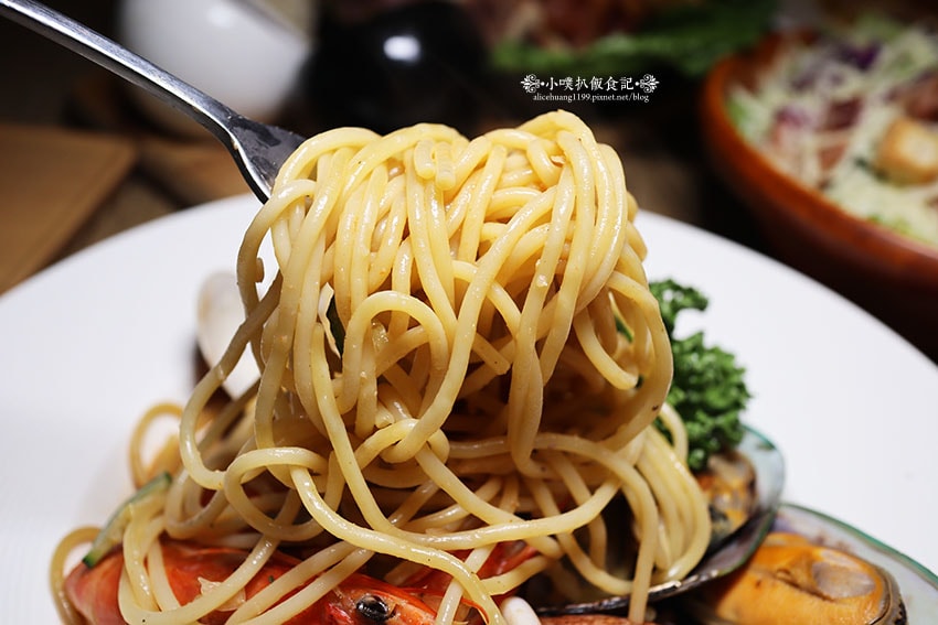 IMG_3045.jpg IMG_3045.jpg