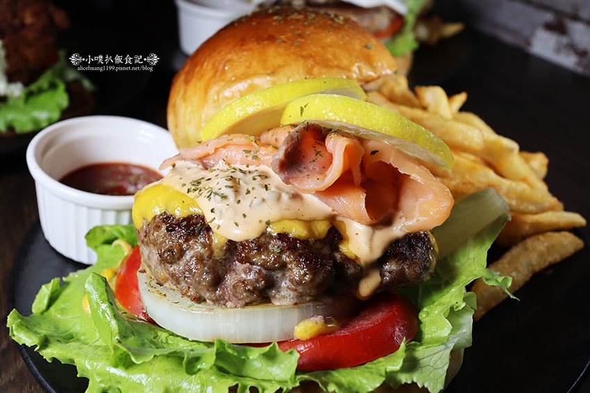 IMG_4535.jpg IMG_4535.jpg