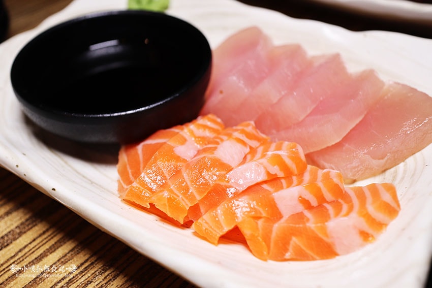 IMG_4849.jpg IMG_4849.jpg