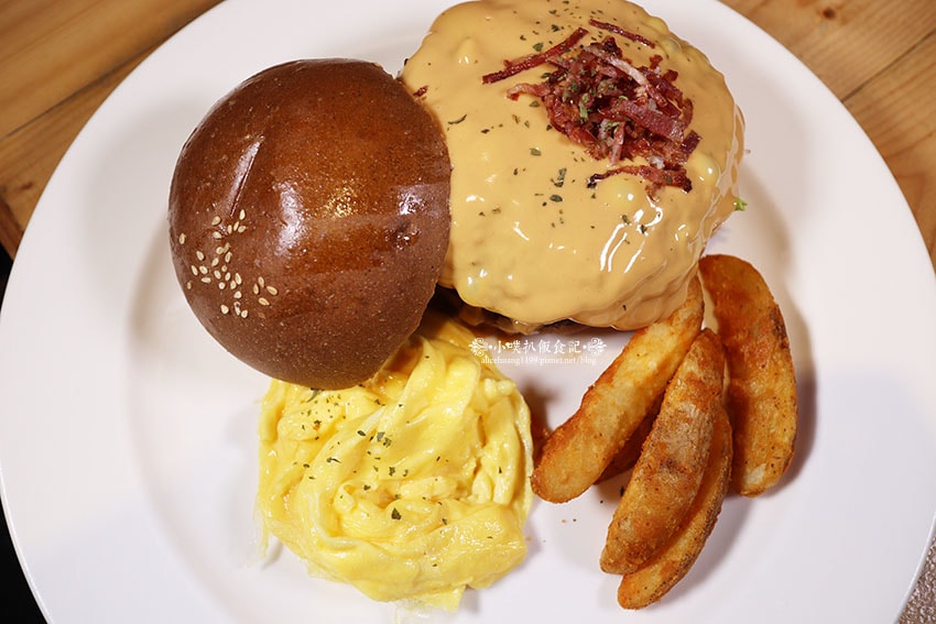 IMG_4923.jpg IMG_4923.jpg