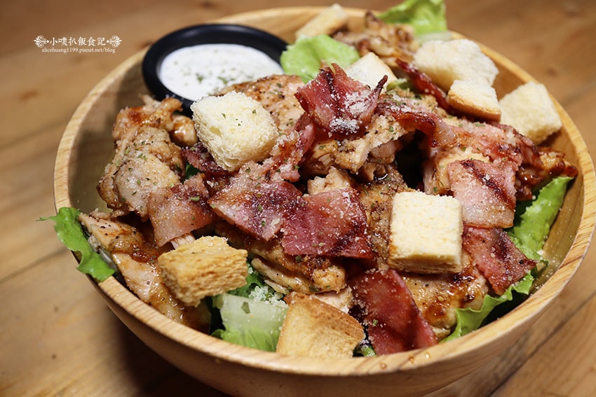 IMG_4930.jpg IMG_4930.jpg