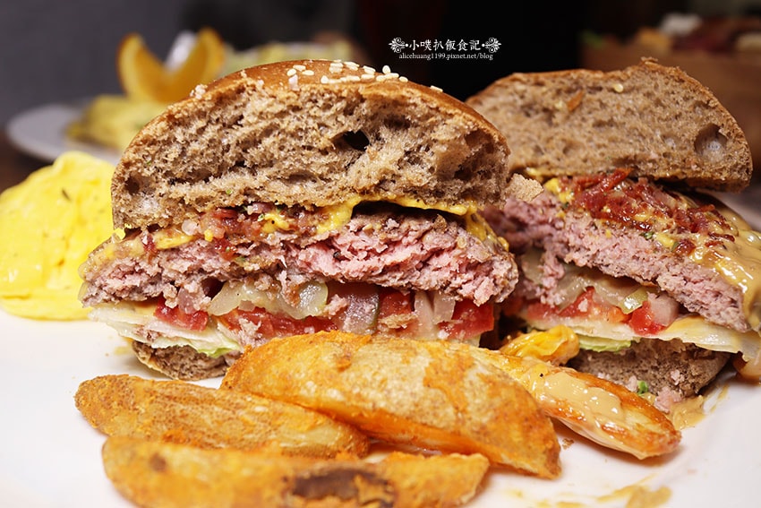 IMG_4962.jpg IMG_4962.jpg