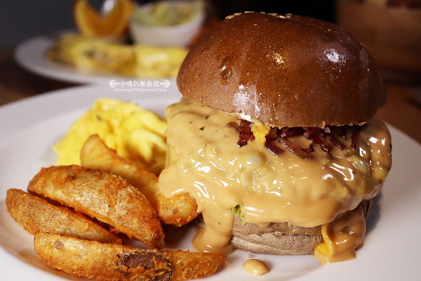 IMG_4955.jpg IMG_4955.jpg