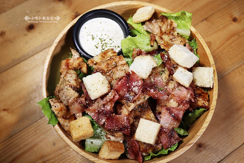 IMG_4932.jpg IMG_4932.jpg