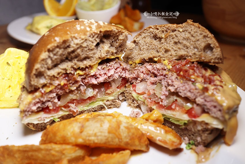 IMG_4960.jpg IMG_4960.jpg