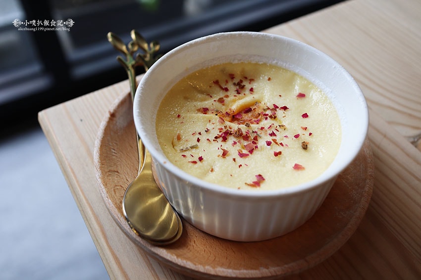 IMG_5674.jpg IMG_5674.jpg