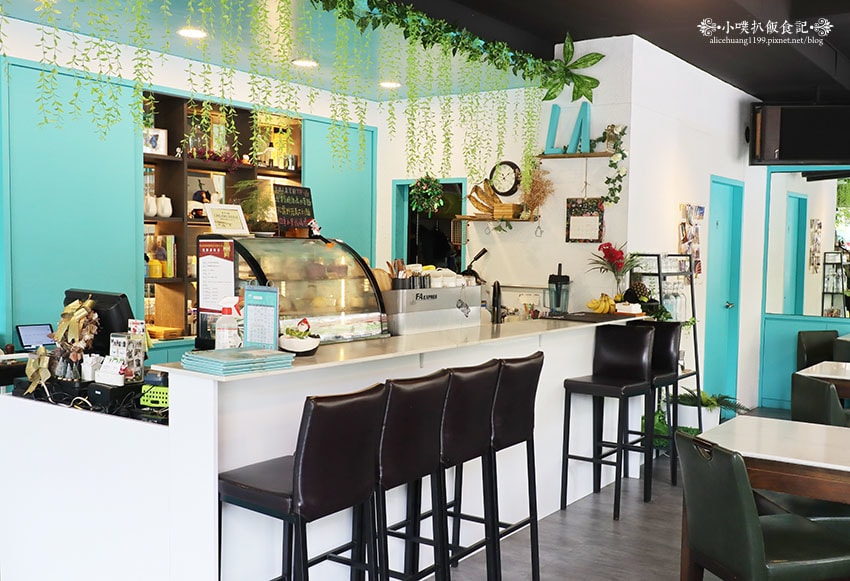 IMG_5590.jpg IMG_5590.jpg