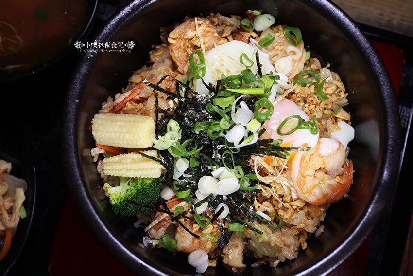 IMG_7370.jpg IMG_7370.jpg