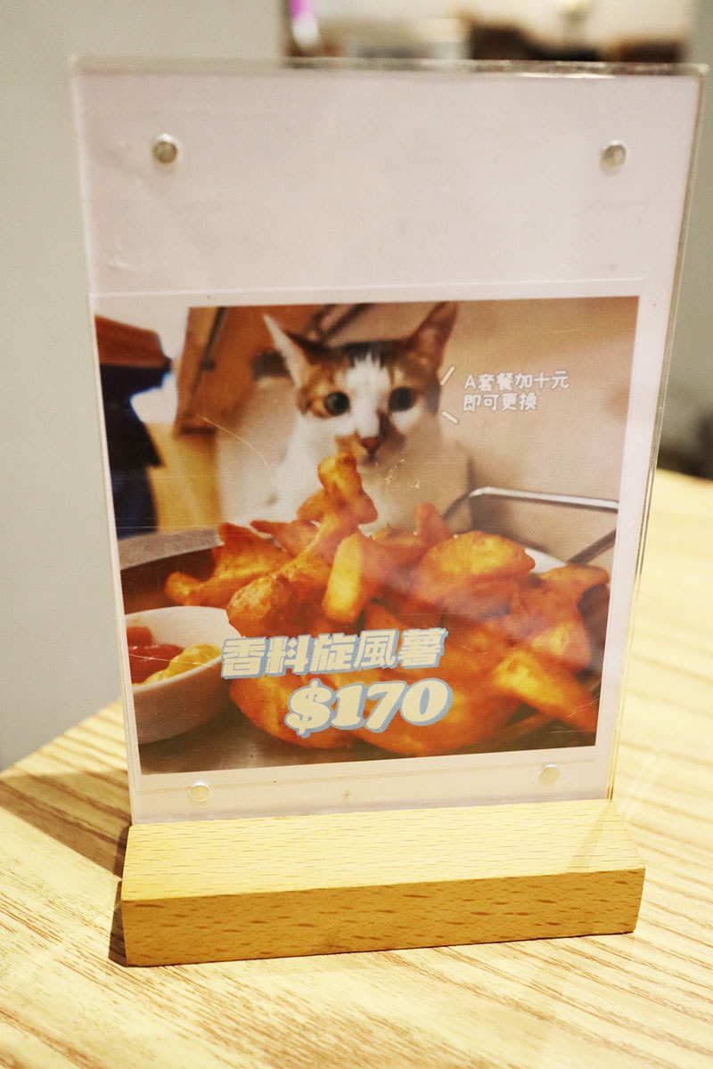 IMG_7735.jpg IMG_7735.jpg