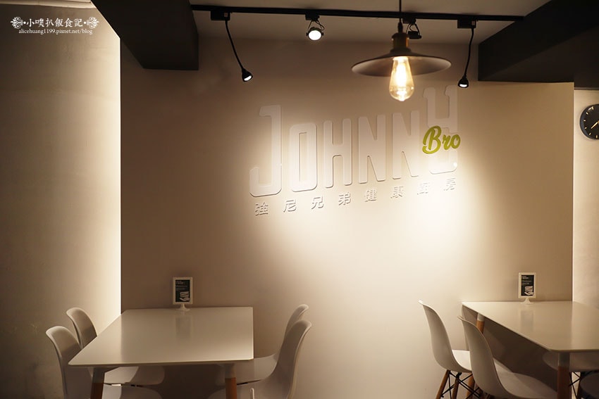 IMG_7702.jpg IMG_7702.jpg