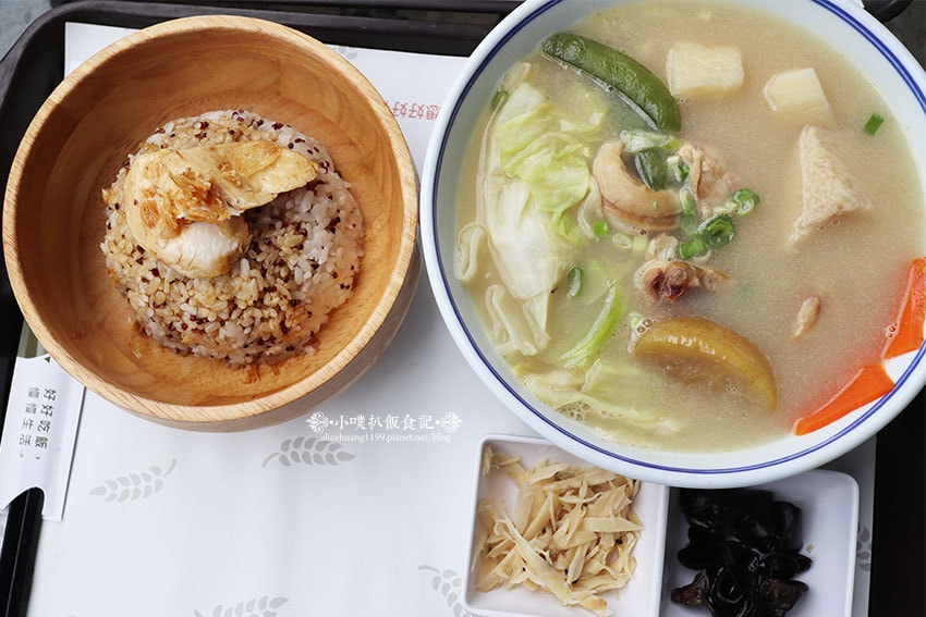 IMG_6903.jpg IMG_6903.jpg