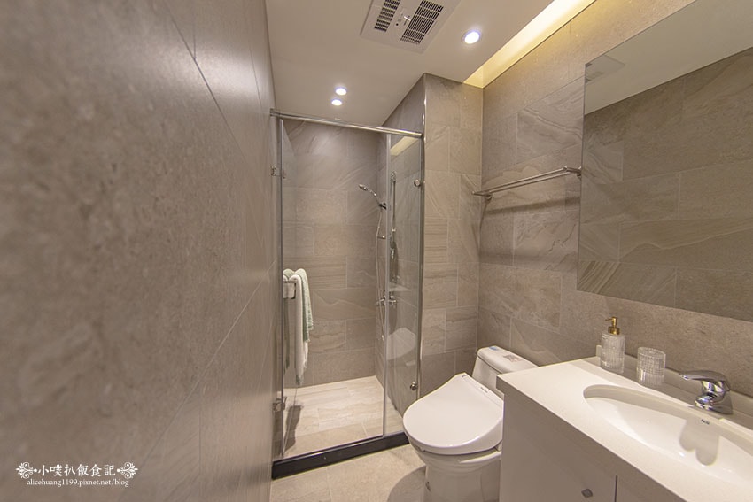 02-19-5.jpg 02-19-5.jpg