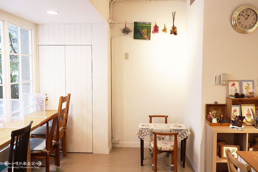 IMG_2050.jpg IMG_2050.jpg