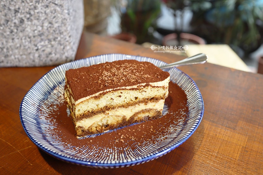 IMG_2883.jpg IMG_2883.jpg