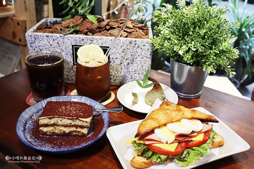 IMG_2921.jpg IMG_2921.jpg