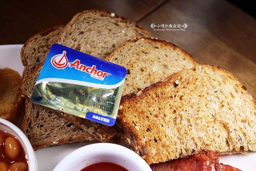 IMG_4048.jpg IMG_4048.jpg