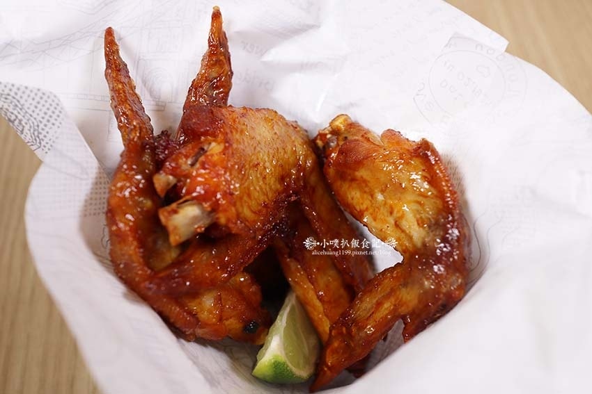 IMG_4694.jpg IMG_4694.jpg