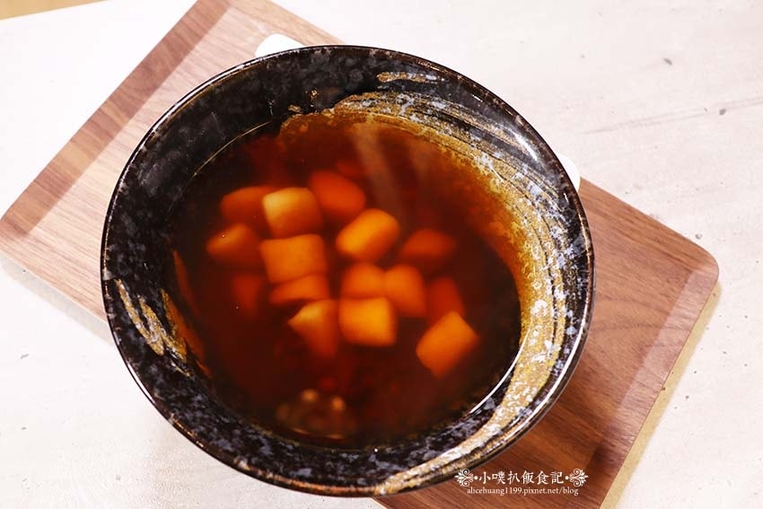 IMG_4572.jpg IMG_4572.jpg