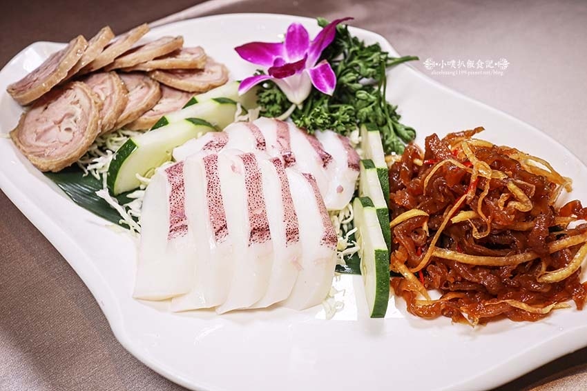 IMG_4243.jpg IMG_4243.jpg