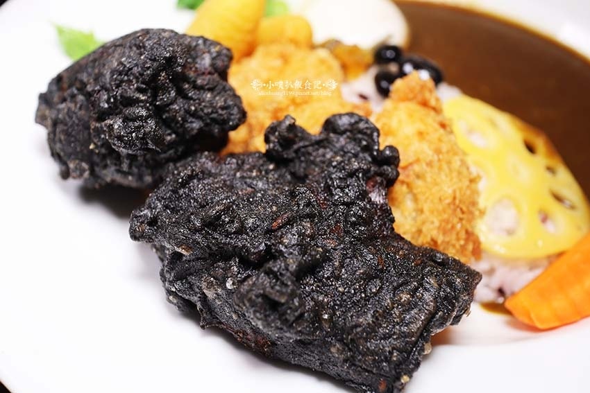 【汐止咖哩】『黑ㄟ咖哩屋』近汐止火車站/汐止人氣美食/日本屋 【汐止咖哩】『黑ㄟ咖哩屋』近汐止火車站/汐止人氣美食/日本屋