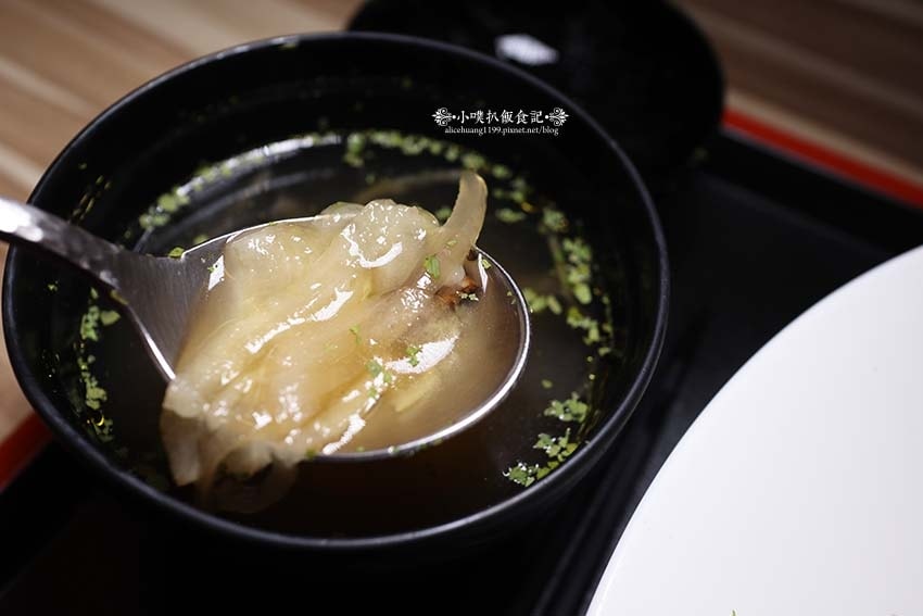 【汐止咖哩】『黑ㄟ咖哩屋』近汐止火車站/汐止人氣美食/日本屋 【汐止咖哩】『黑ㄟ咖哩屋』近汐止火車站/汐止人氣美食/日本屋