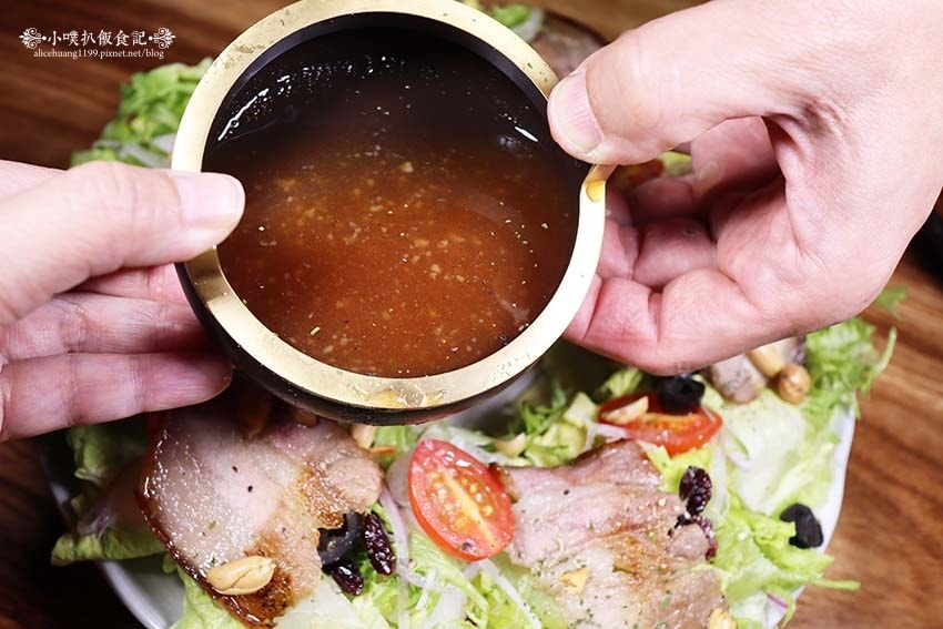 IMG_7964.jpg IMG_7964.jpg