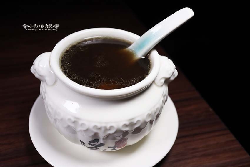 IMG_8242.jpg IMG_8242.jpg